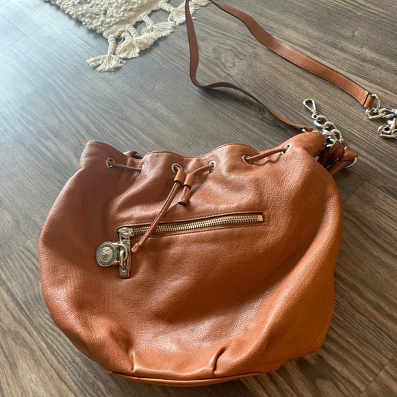 Michael Kors Tan Leather Hobo + Cross Body Strap - Picture 2 of 5